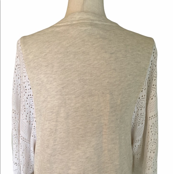 Anthropologie Akemi + Kin Eyelet Scalloped Lace Crochet Sweatshirt Tunic Top XS - Picture 8 of 14
